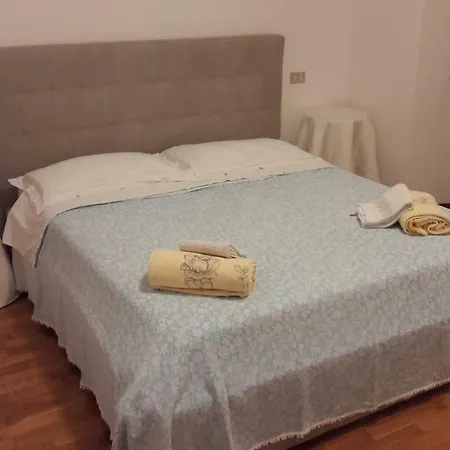 Apartment Via Piantarose, 12
